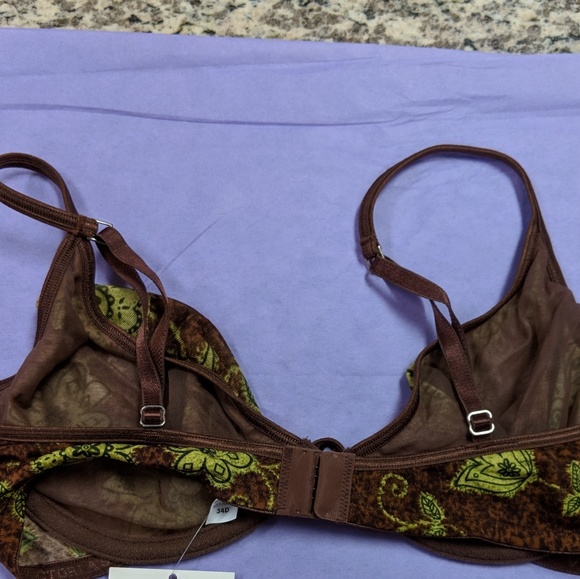Victorias Secret unlined tulip bra - Picture 2 of 4